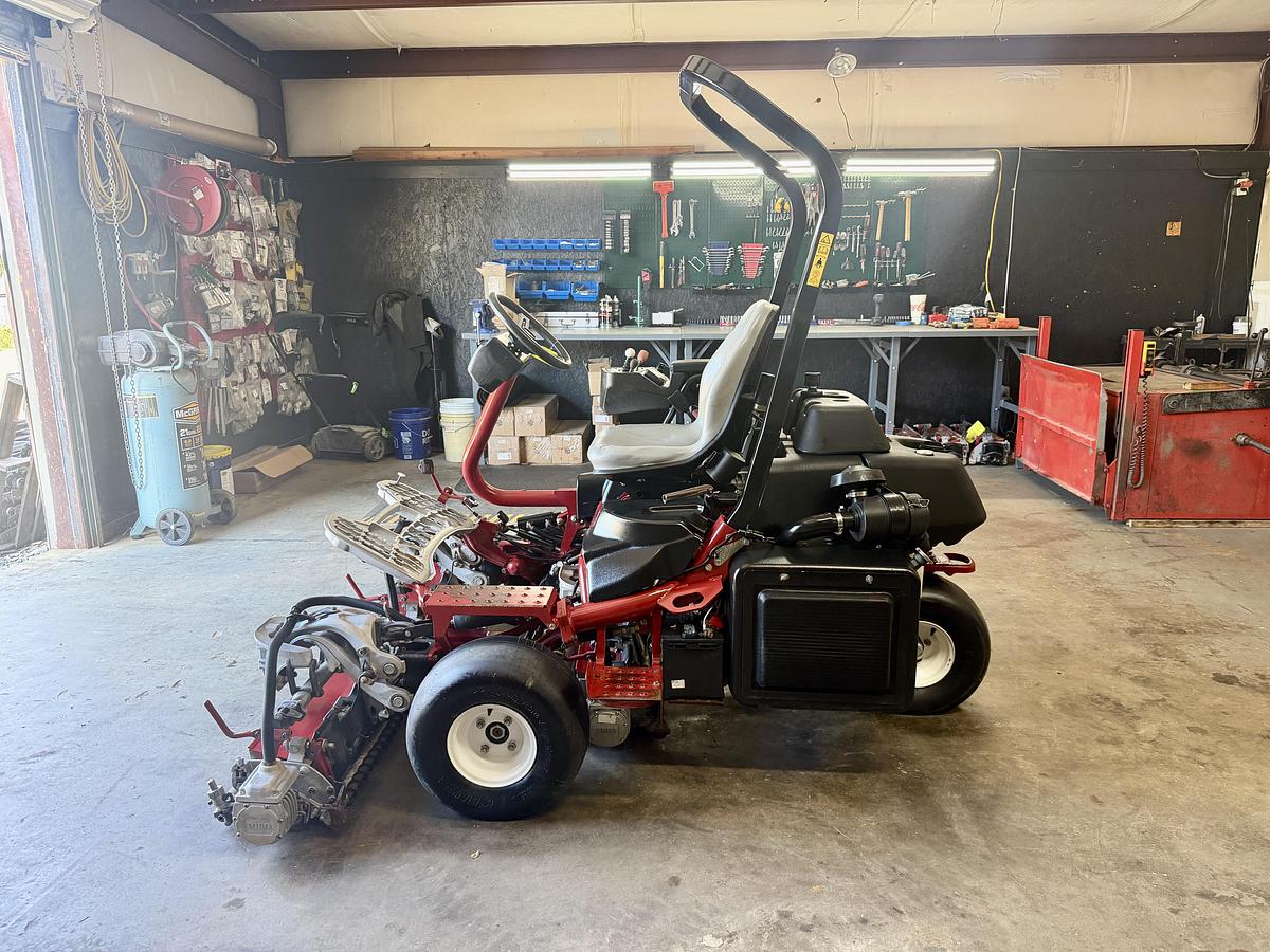 Used 2019 Toro Greensmaster 3420 Triflex