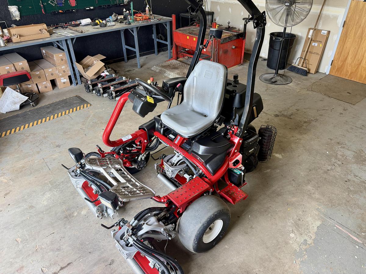 Used 2013 Toro Greensmaster 3300 Triflex
