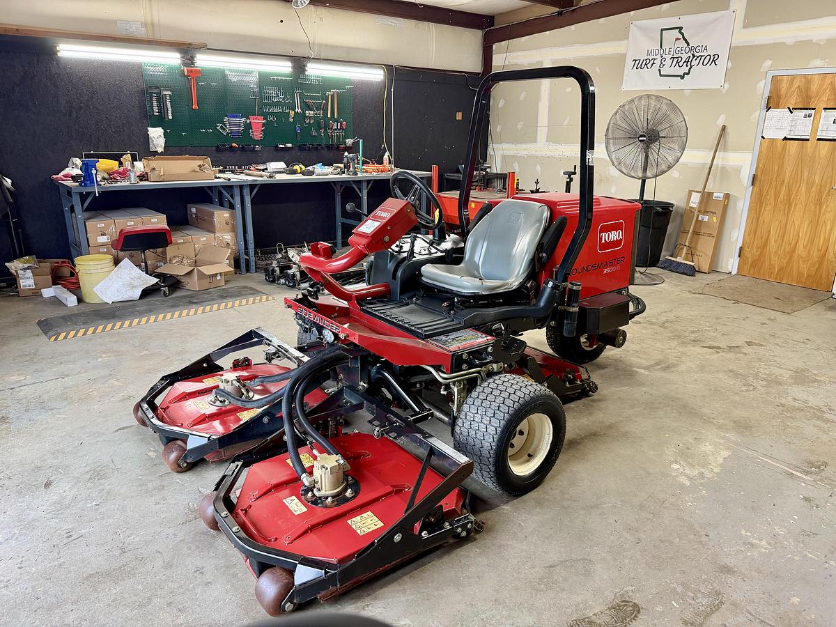 Used 2016 Toro Groundsmaster 3500-D Sidewinder