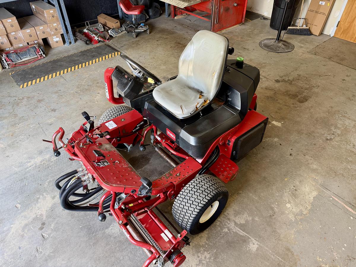 Used 2008 Toro Greensmaster 3250-D