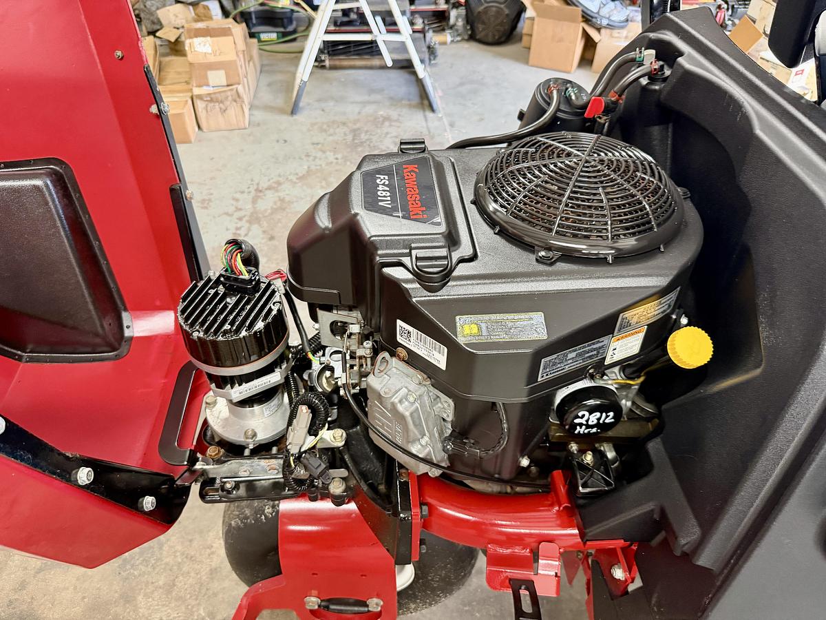 Used 2021 Toro Greensmaster eTriflex 3360