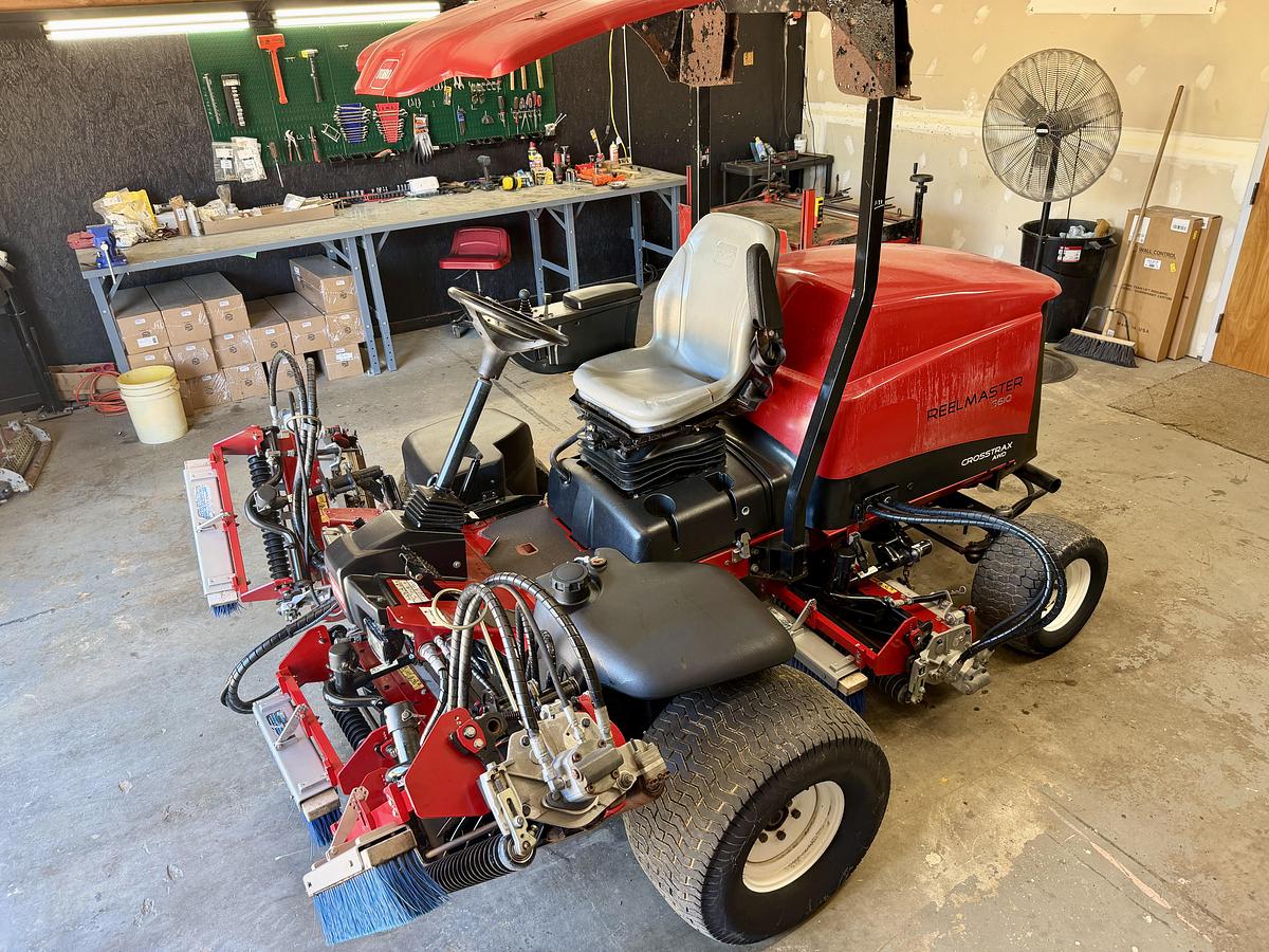 Used 2013 Toro Reelmaster 5610-D CrossTrax