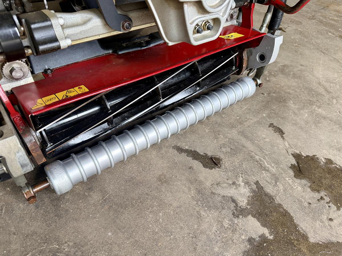 Used 2018 Toro Greensmaster 3400 Triflex