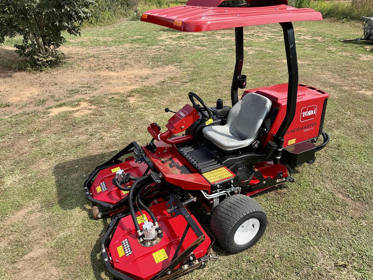 Used 2018 Toro Groundsmaster 3500-D Sidewinder