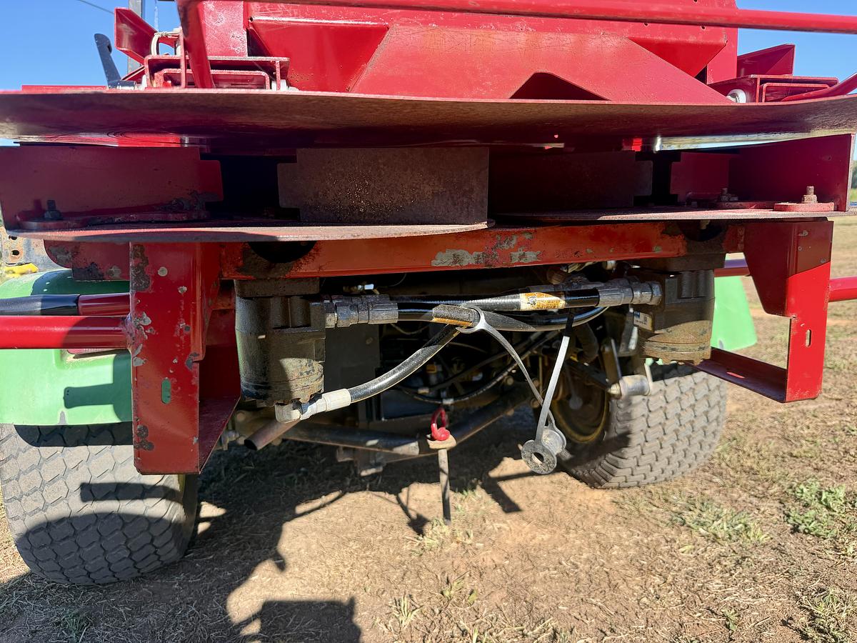 Used 2017 Toro Propass 200 Wireless Top Dresser