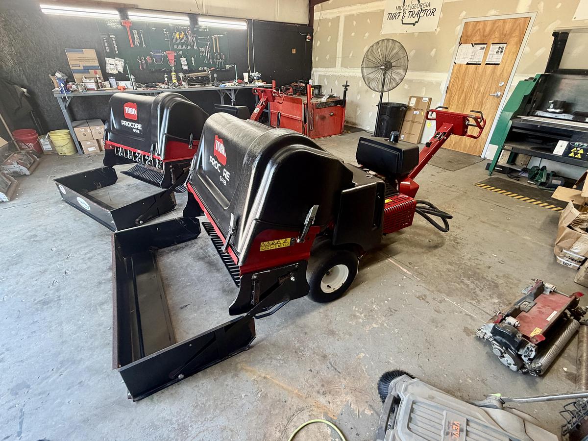 Used 2004 Toro ProCore 648 Aerator