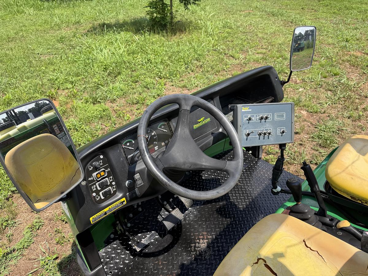 Used 2019 John Deere 2020A Progator Sprayer