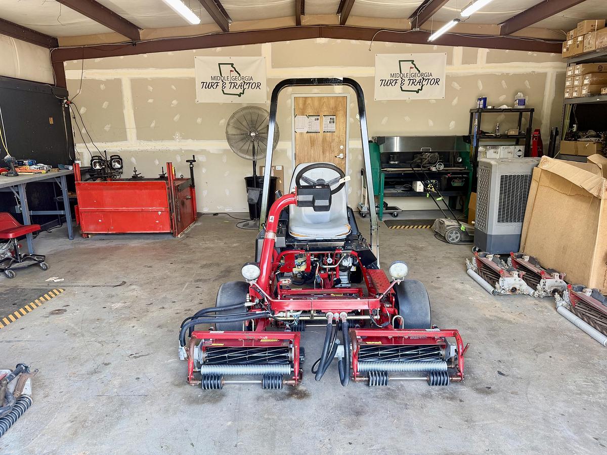Used 2012 Toro Greensmaster 3150-Q