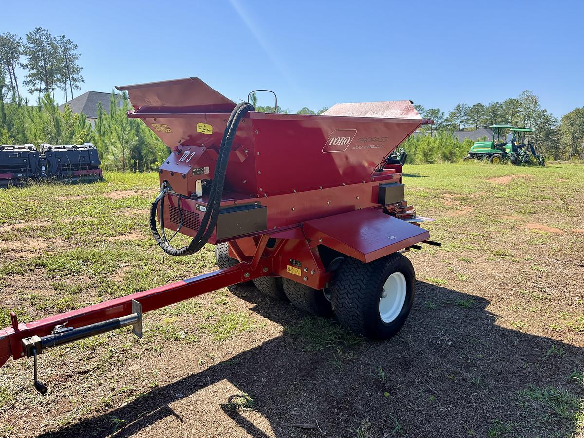 Used 2020 Toro Propass 200 Top Dresser