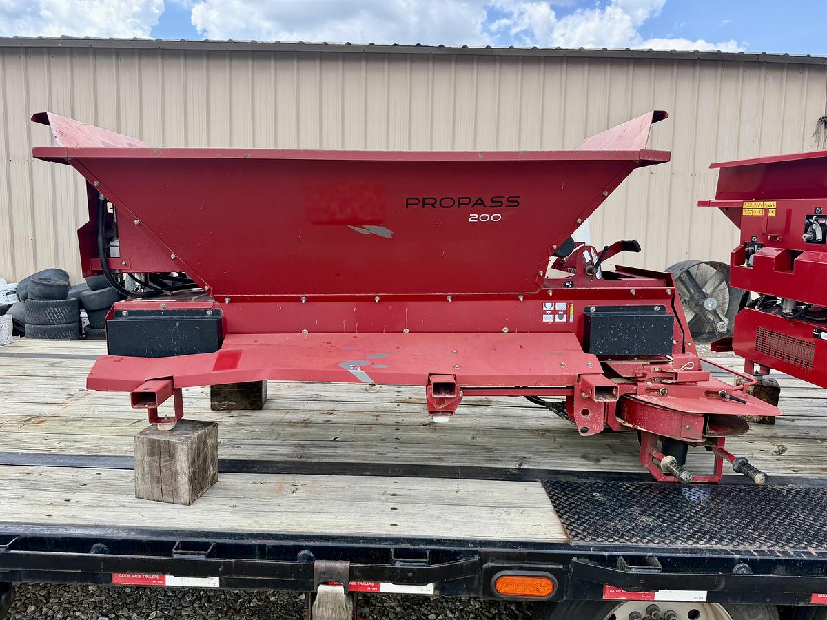 Used 2011 Toro Propass 200 Top Dresser