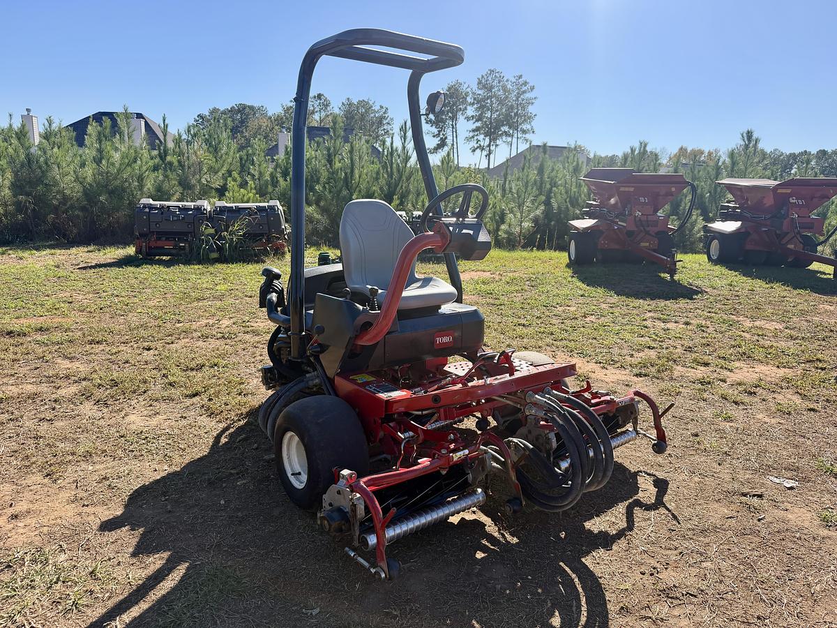 Used 2003 Toro Greensmaster 3250-D