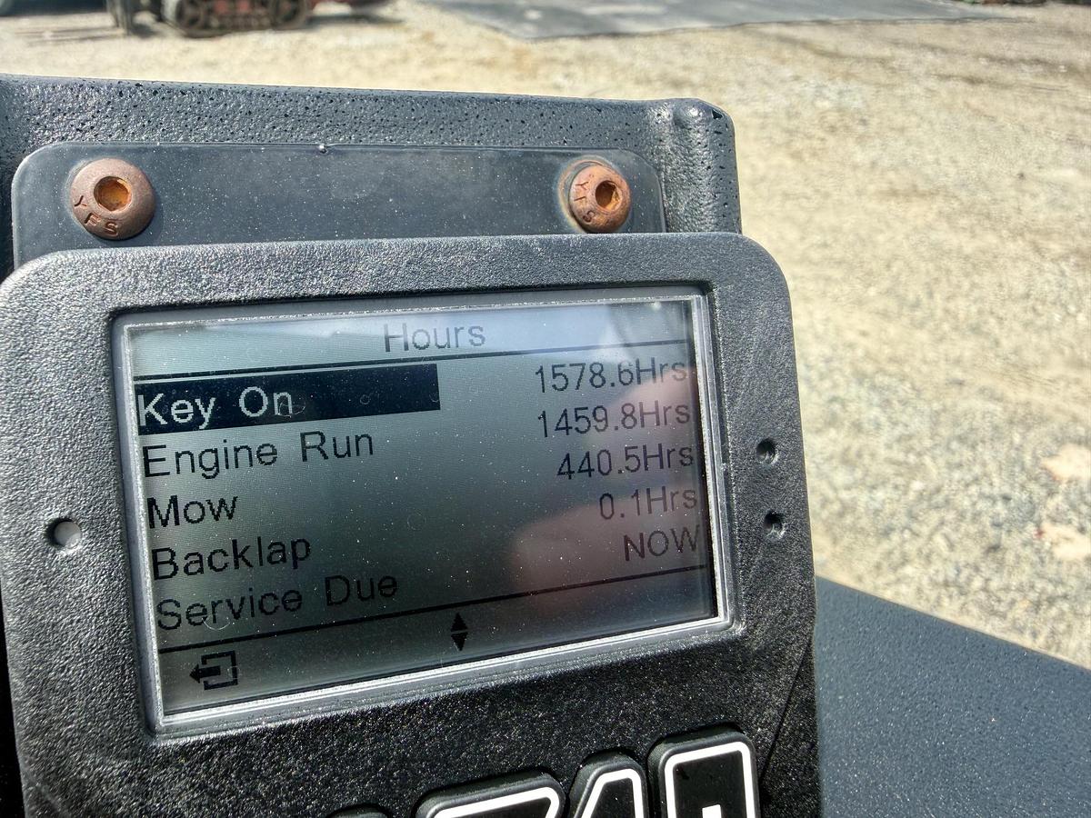 Used 2021 Toro Greensmaster eTriflex 3360