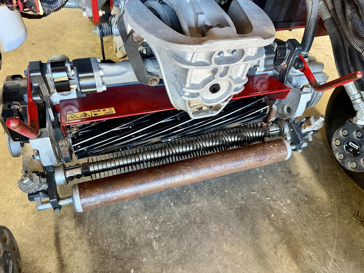 Used 2021 Toro Greensmaster Triflex 3320