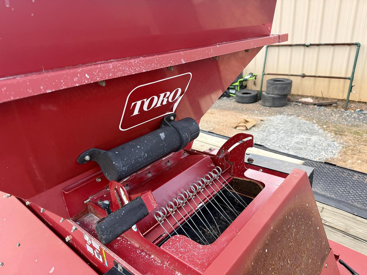 Used 2011 Toro Propass 200 Top Dresser