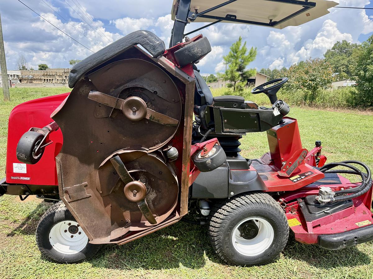 Used 2016 Toro Groundsmaster 4000-D