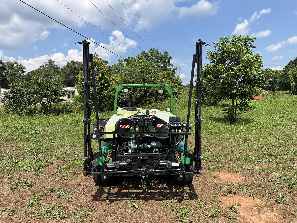 Used 2019 John Deere 2020A Progator Sprayer