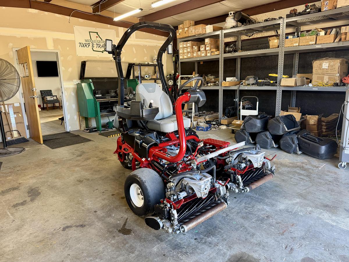 Used 2021 Toro Greensmaster Triflex 3320