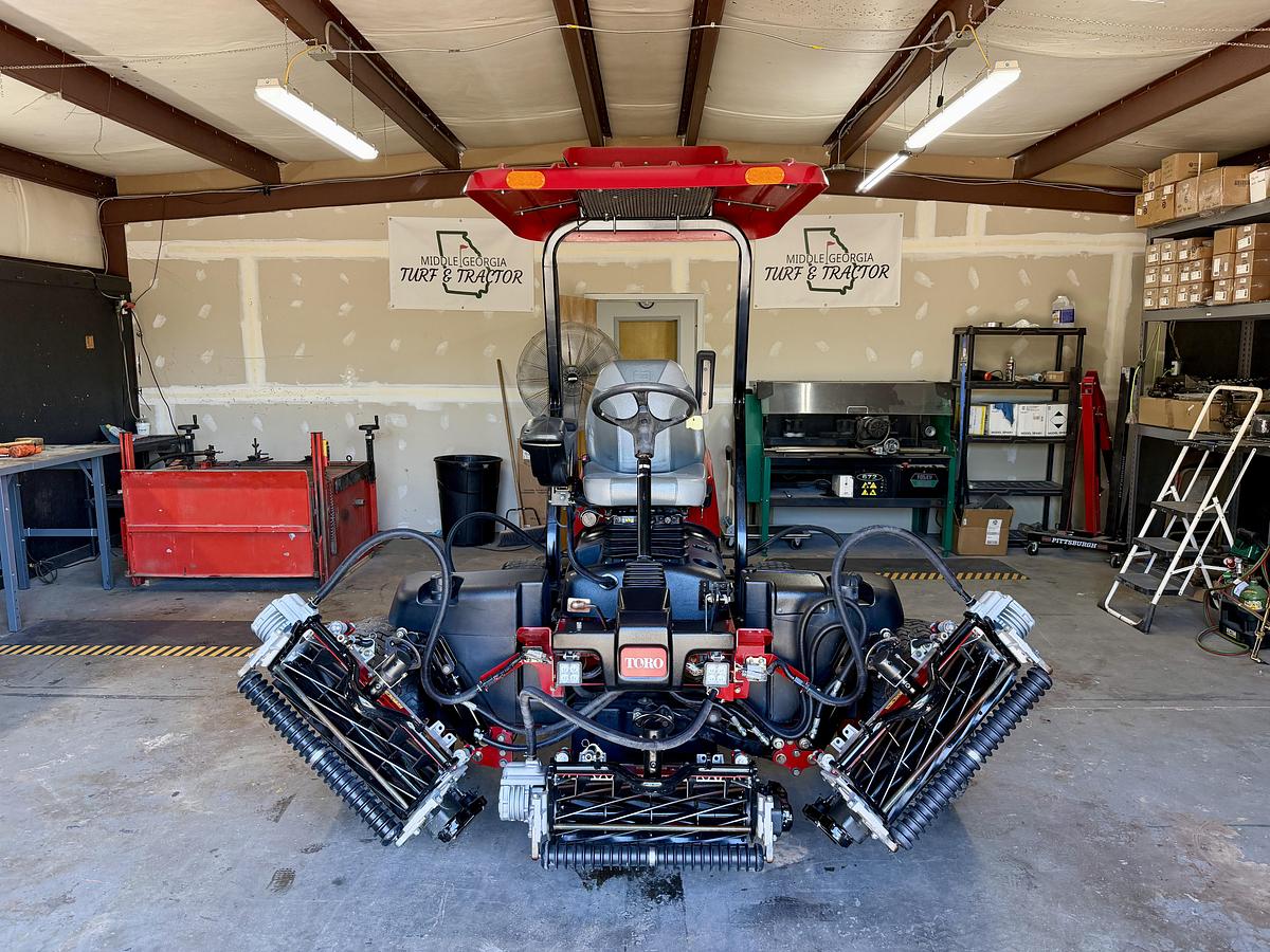 Used 2021 Toro Reelmaster 5010-H Fairway Mower