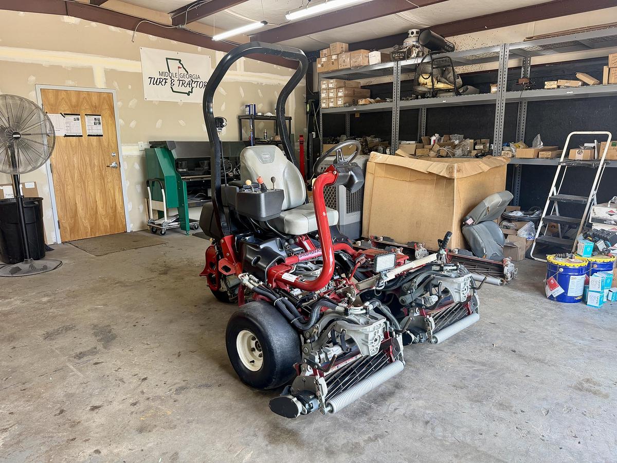 Used 2013 Toro Greensmaster 3300 Triflex