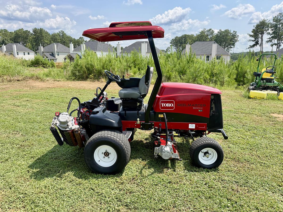 Used 2021 Toro Reelmaster 5010-H Fairway Mower