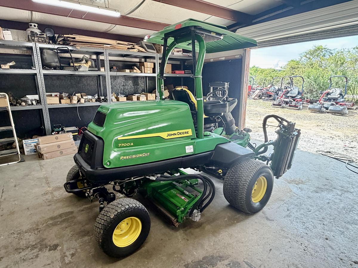 Used 2019 John Deere 7700A Fairway Mower