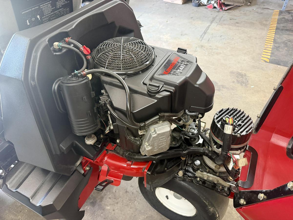 Used 2021 Toro Greensmaster eTriflex 3360