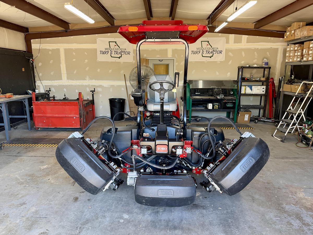 Used 2021 Toro Reelmaster 5010-H Fairway Mower