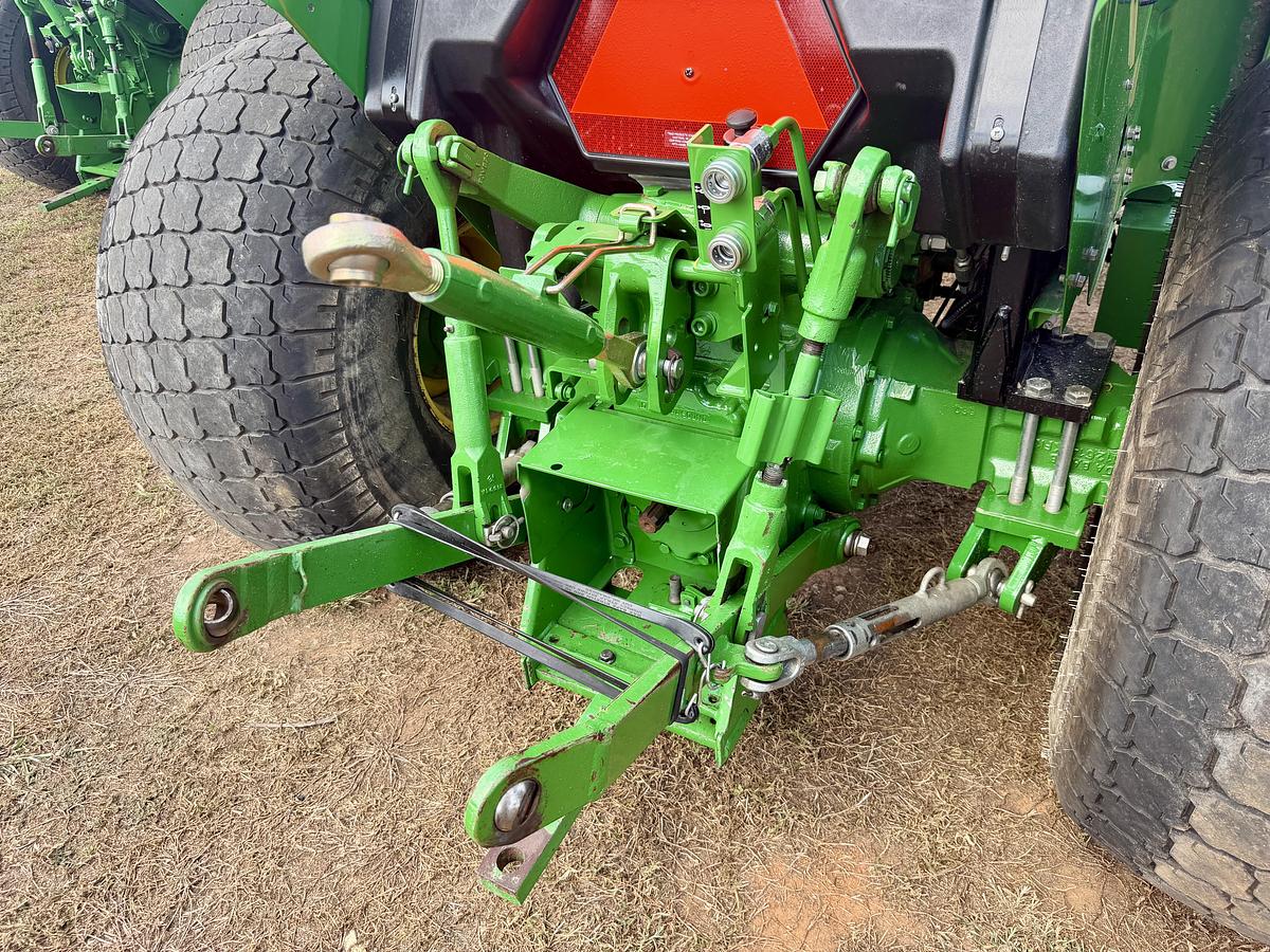 Used 2022 John Deere 5055E Tractor