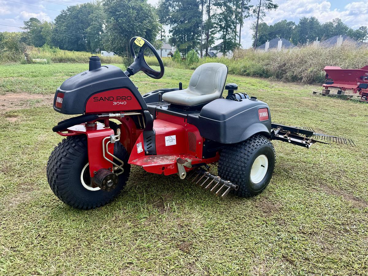Used 2009 Toro Sandpro 3040