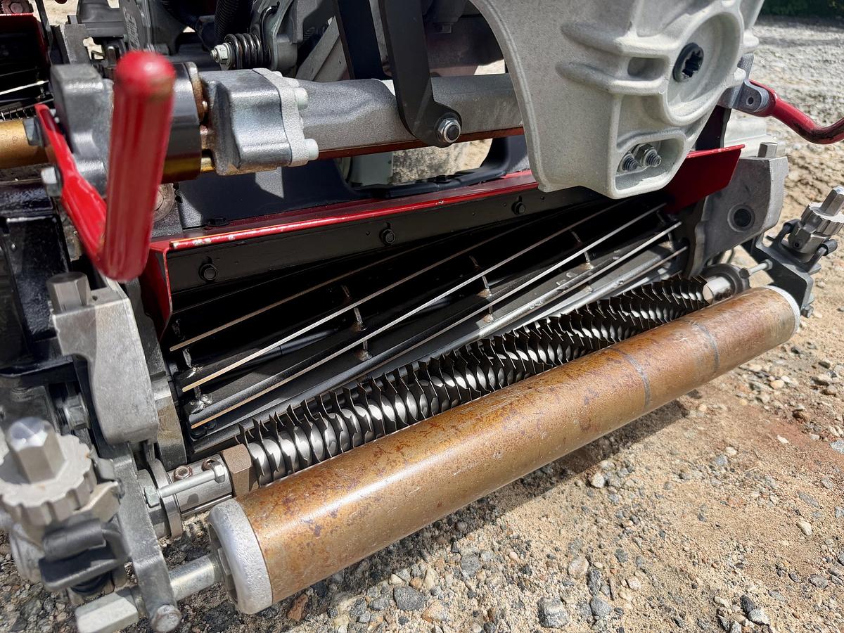 Used 2021 Toro Greensmaster eTriflex 3360
