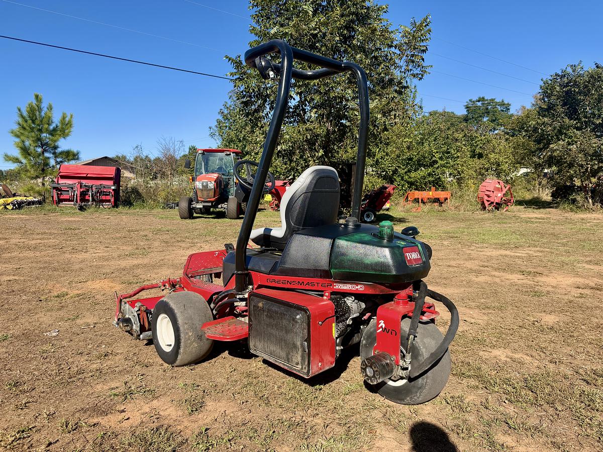 Used 2003 Toro Greensmaster 3250-D