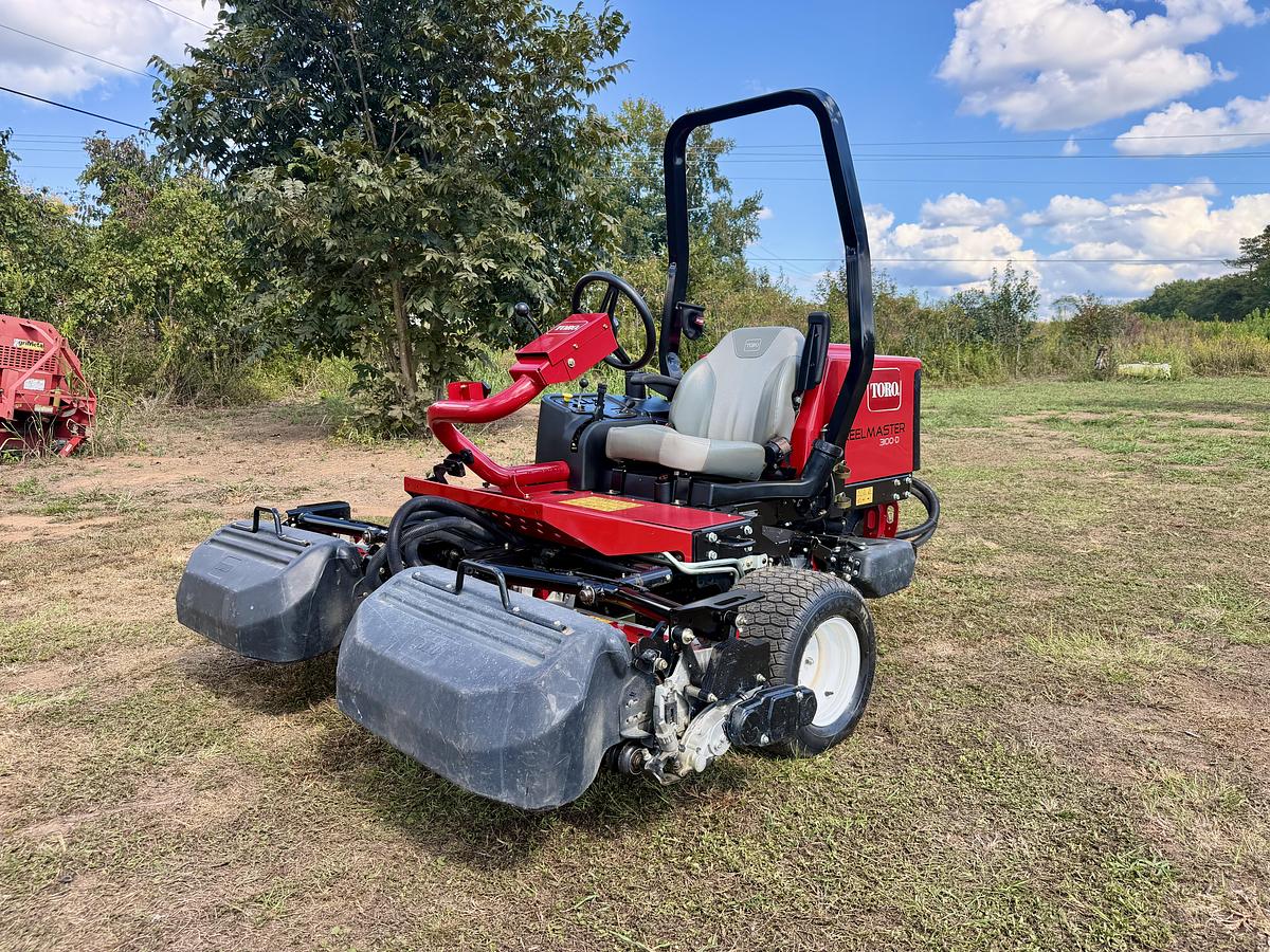 Used 2020 Toro Reelmaster 3100-D