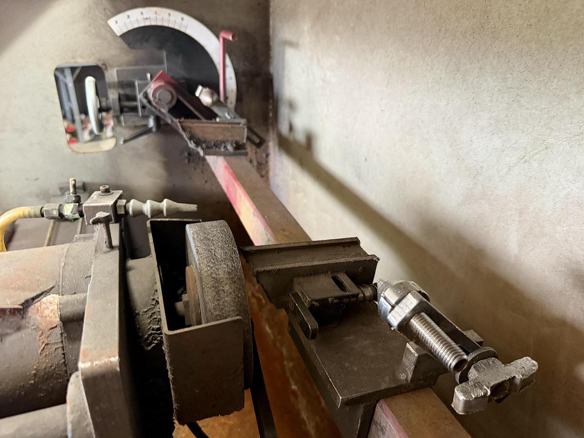 Used 2013 Neary 277 Bedknife Grinder