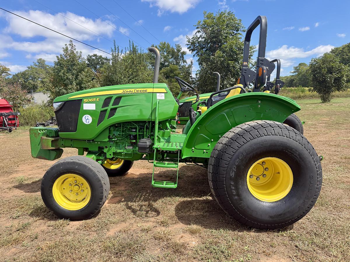 Used 2022 John Deere 5065E Tractor