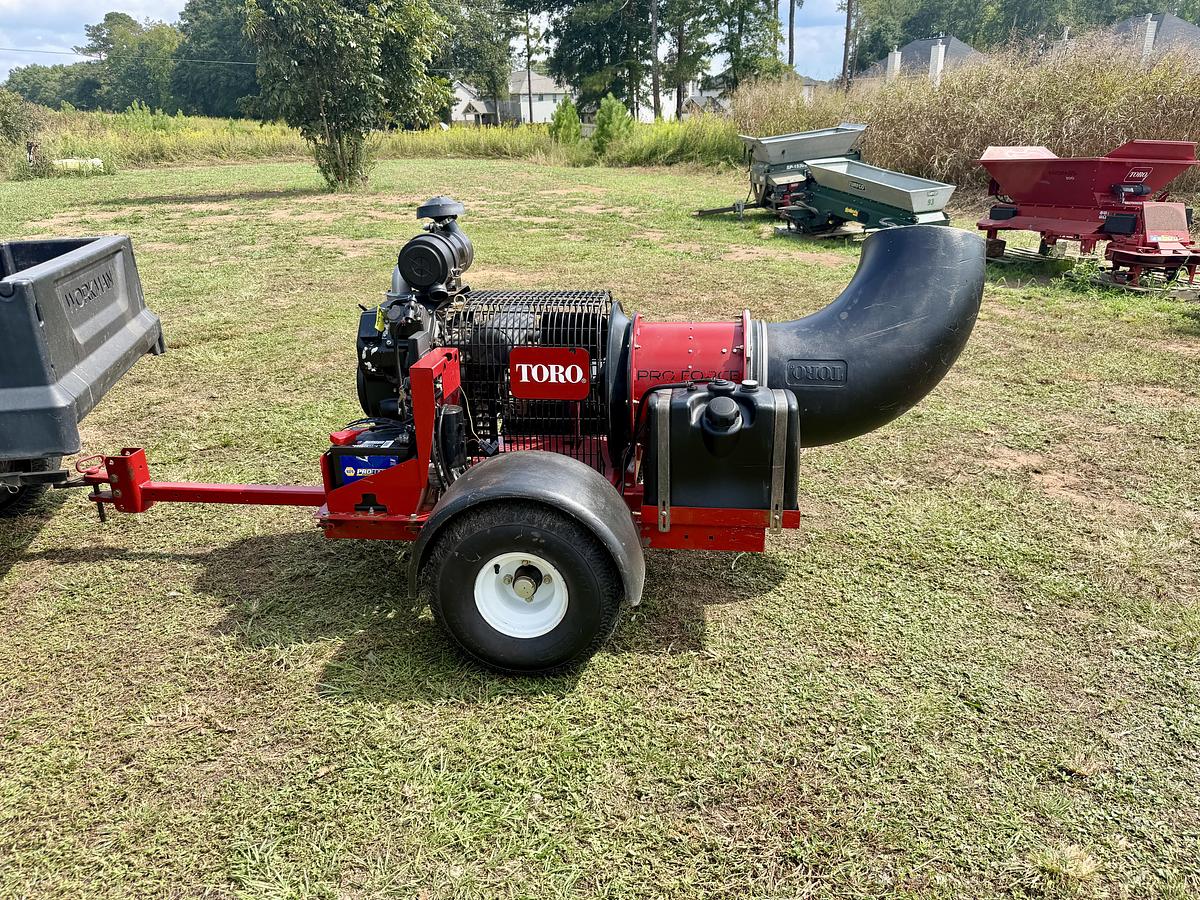 Used 2014 Toro Proforce Debris Blower