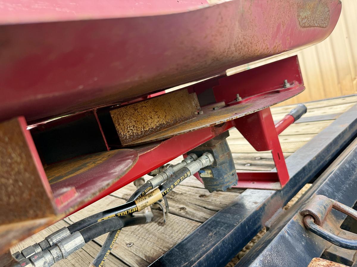 Used 2015 Toro Propass 200 Top Dresser