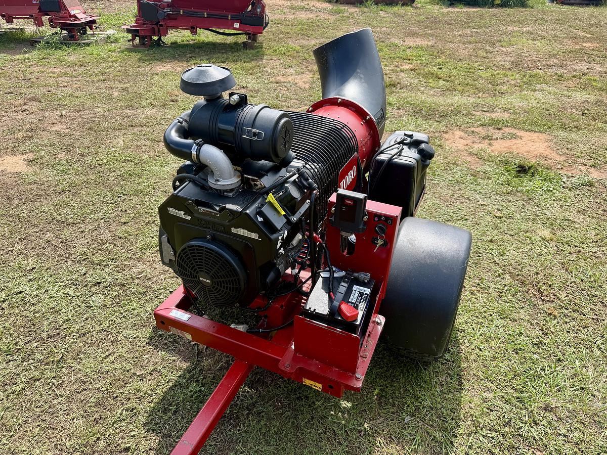 Used 2014 Toro Proforce Debris Blower