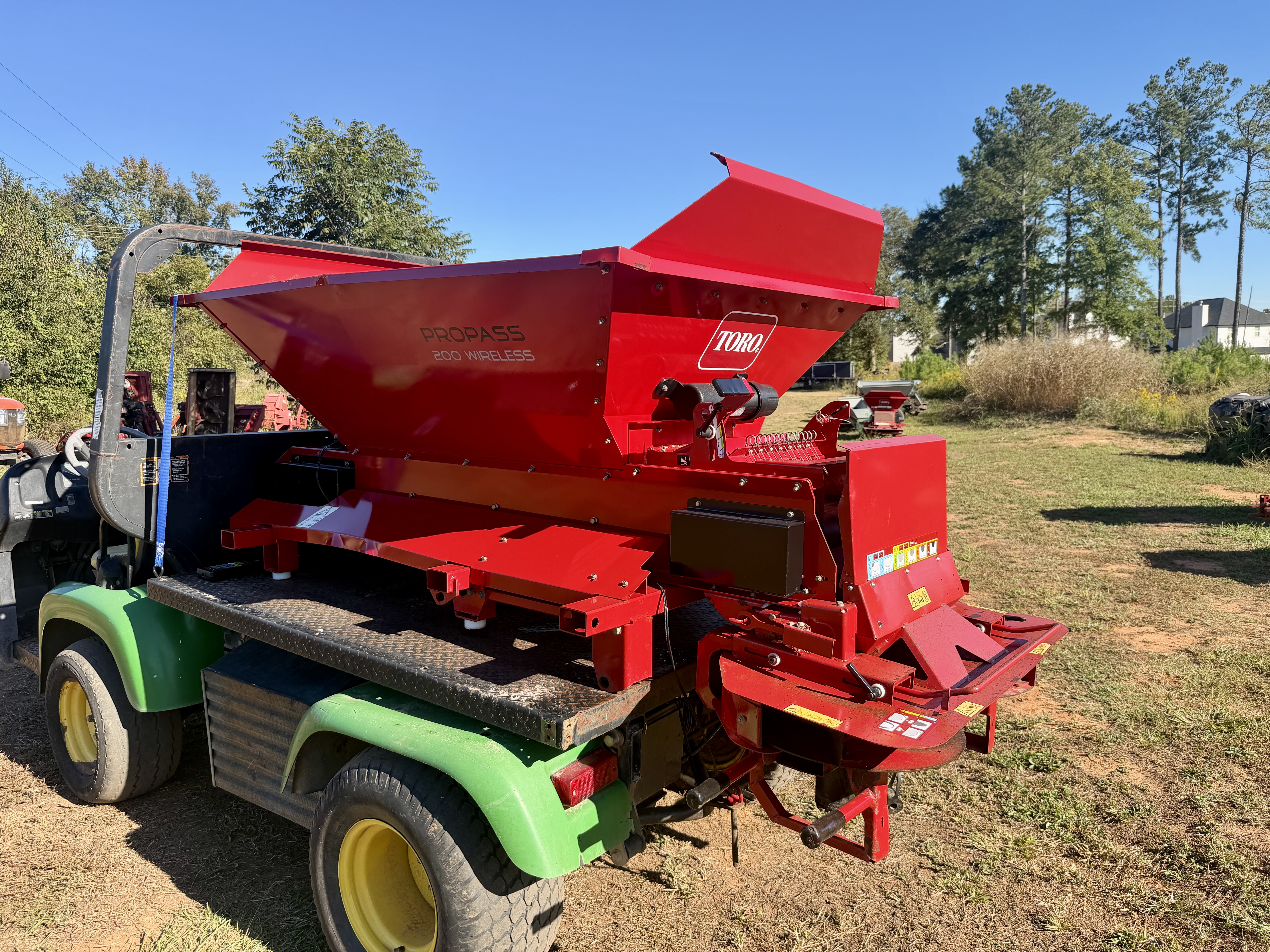 Used 2017 Toro Propass 200 Wireless Top Dresser