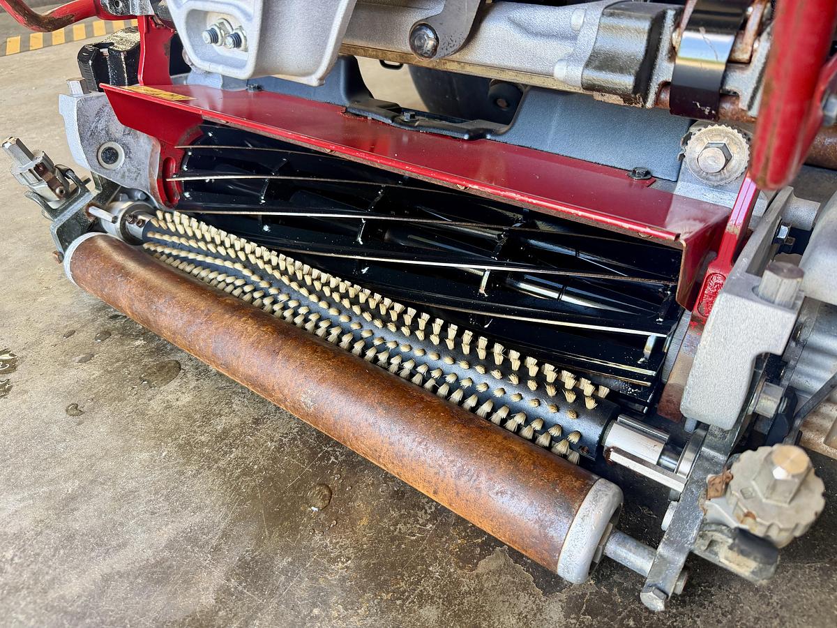 Used 2019 Toro Greensmaster 3420 Triflex