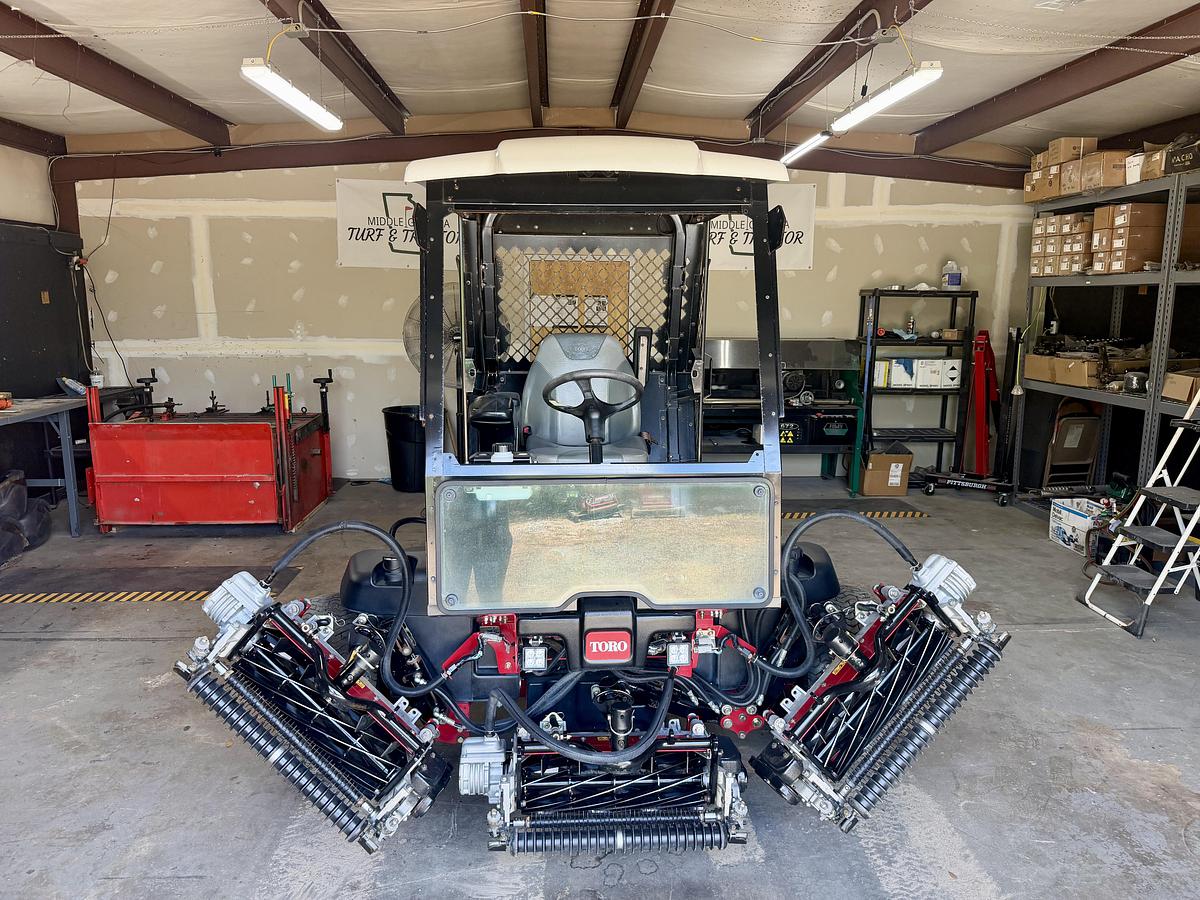 Used 2020 Toro Reelmaster 5010-H Fairway Mower