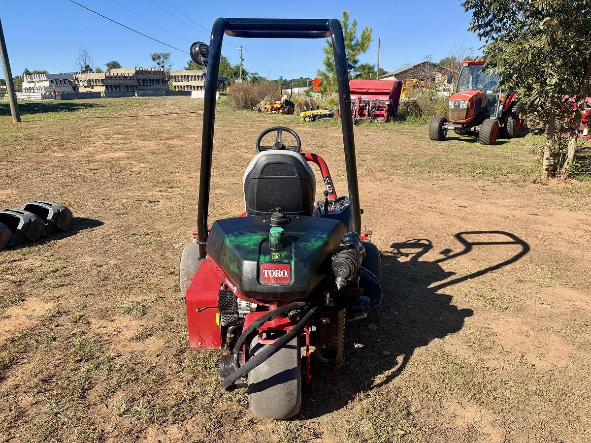 Used 2003 Toro Greensmaster 3250-D
