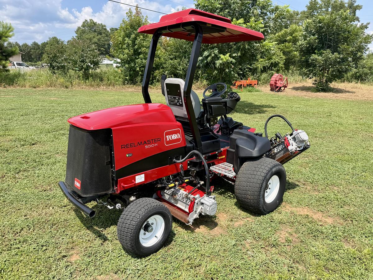 Used 2021 Toro Reelmaster 5010-H Fairway Mower