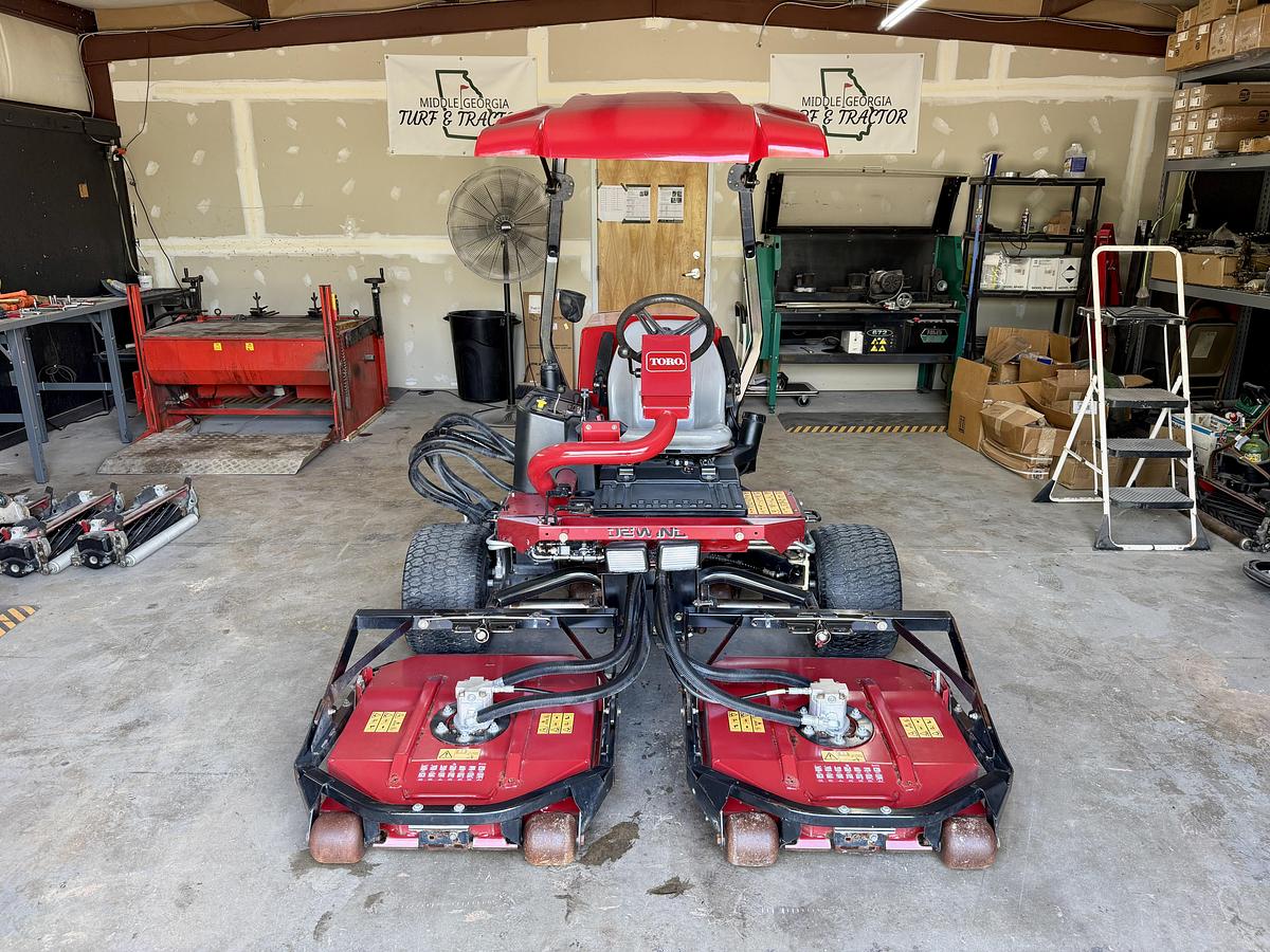 Used 2018 Toro Groundsmaster 3500-D Sidewinder