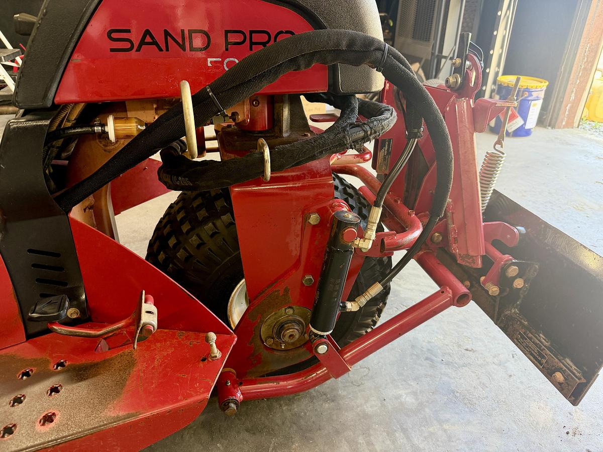 Used 2017 Toro Sandpro 5040 Bunker Rake
