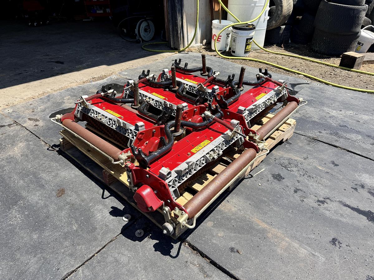 Used 2010 Toro 03664 Verticut Reels