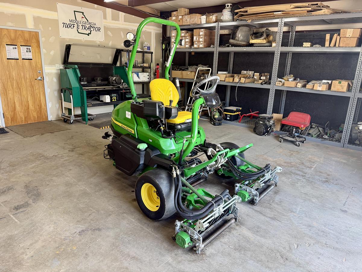 Used 2020 John Deere 2750 Greens Mower