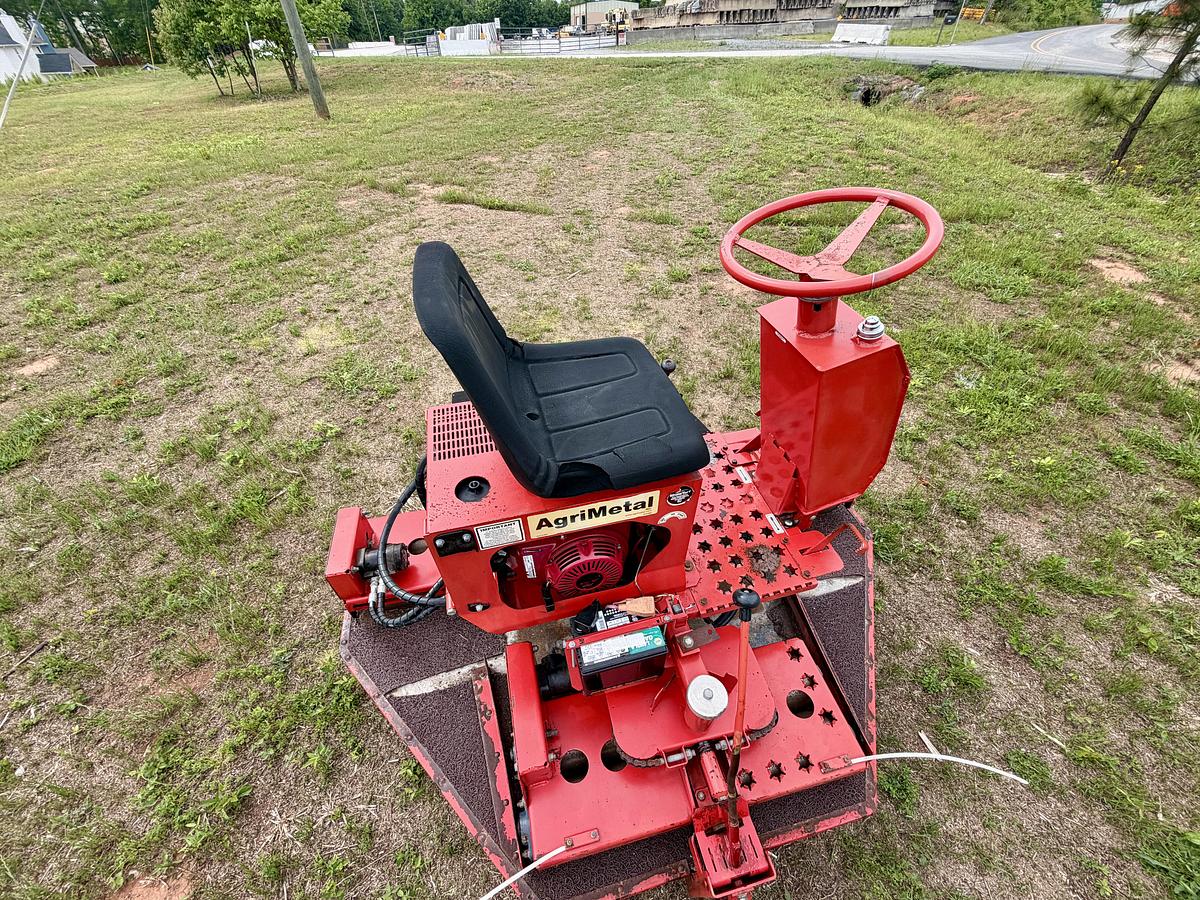 Used Agrimetal 660 Greens Roller