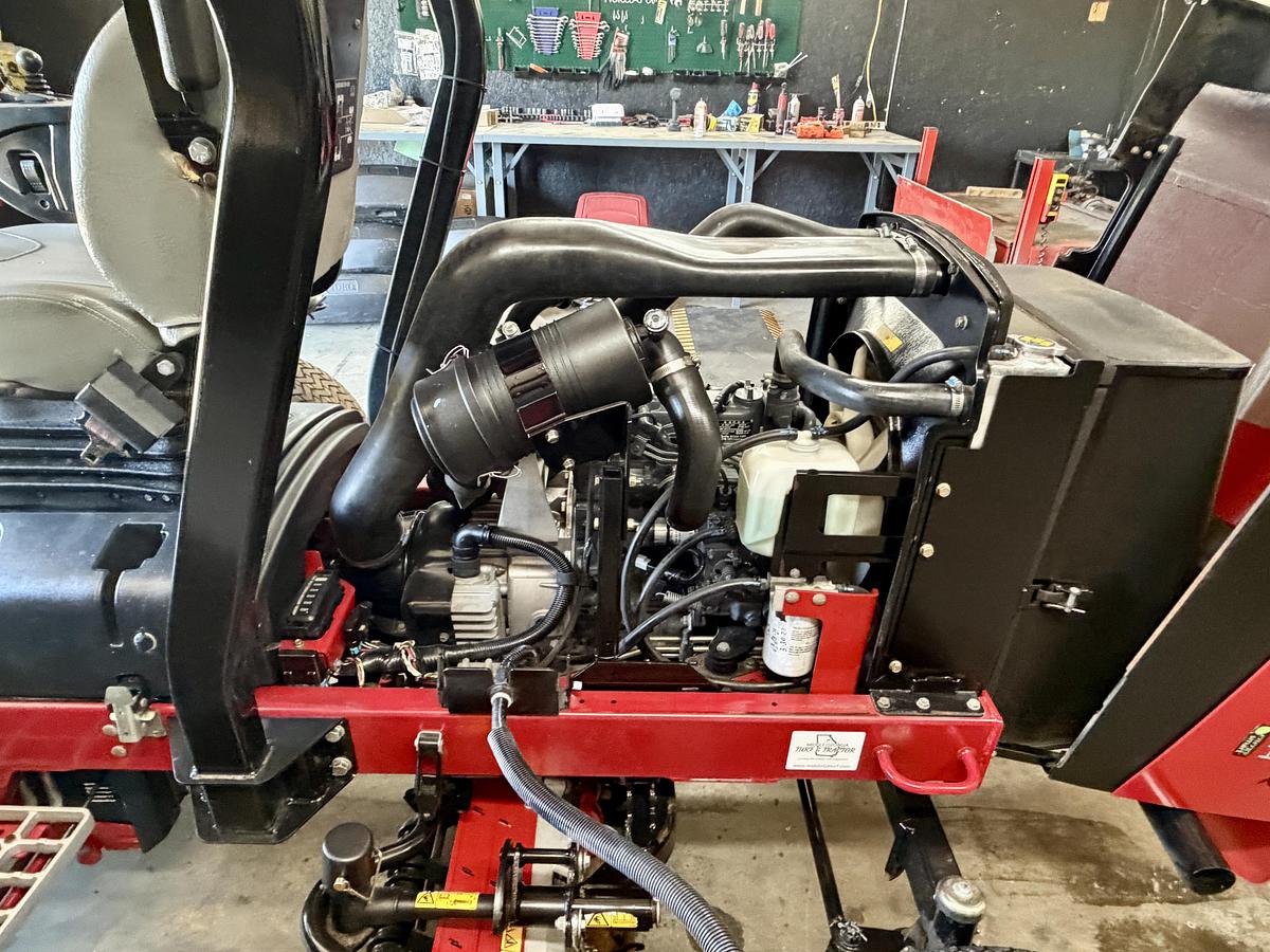 Used 2021 Toro Reelmaster 5010-H Fairway Mower