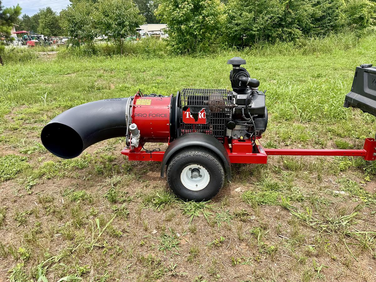 Used 2021 Toro Proforce Debris Blower