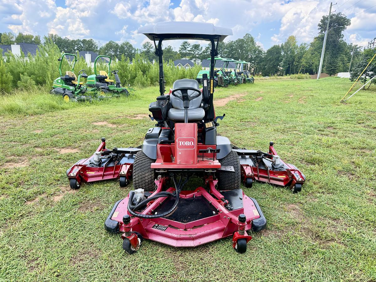 Used 2016 Toro Groundsmaster 4000-D